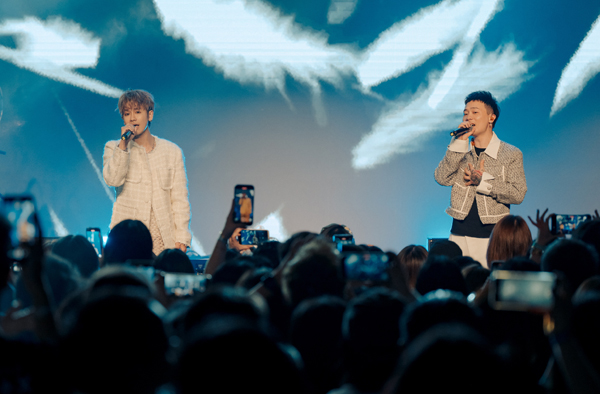 1GX《大玩一票》演唱會(huì)巡回至深圳、杭州站